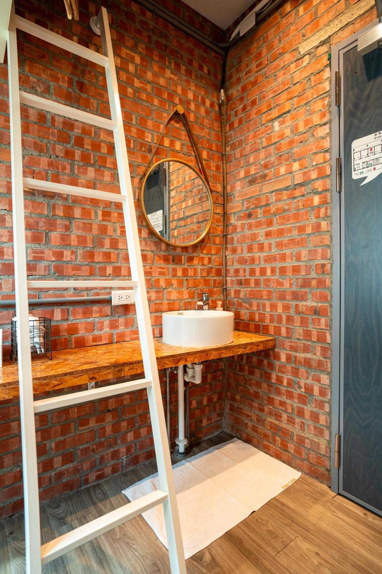 Funtime Hostel Chiayi Eksteriør bilde